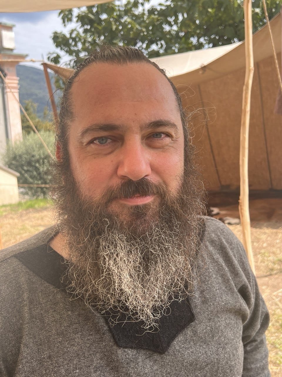 Claudio Cuman, allievo della Scuola dell'Umano Intero
