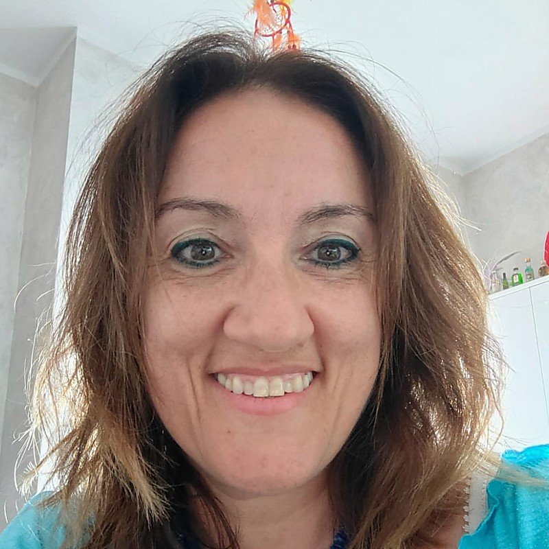 Emanuela Lo Presti, allieva della Scuola dell'Umano Intero
