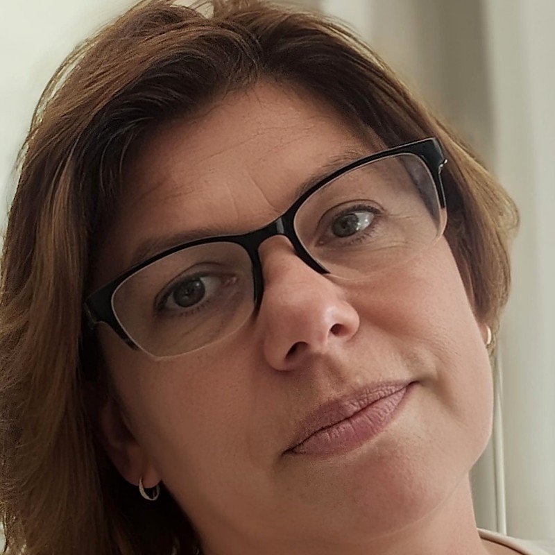Tina Gargiulo, allieva della Scuola dell'Umano Intero